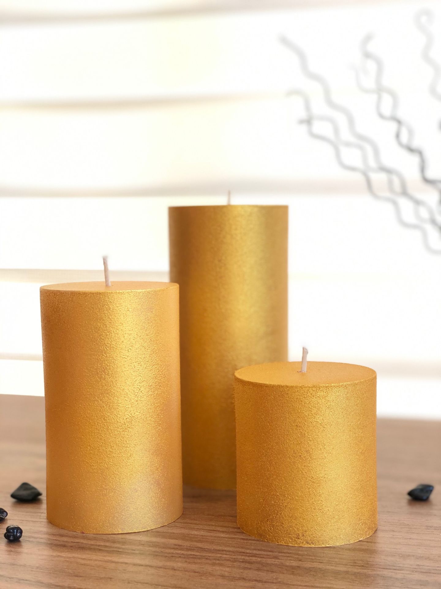 Shimmering Serisi Gold 3'lü Mum Seti