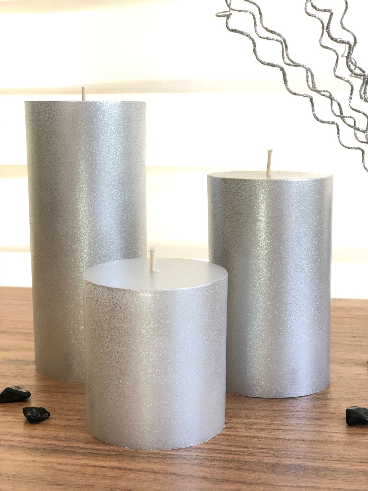 Shimmering Serisi 3'lü Silver Mum Seti